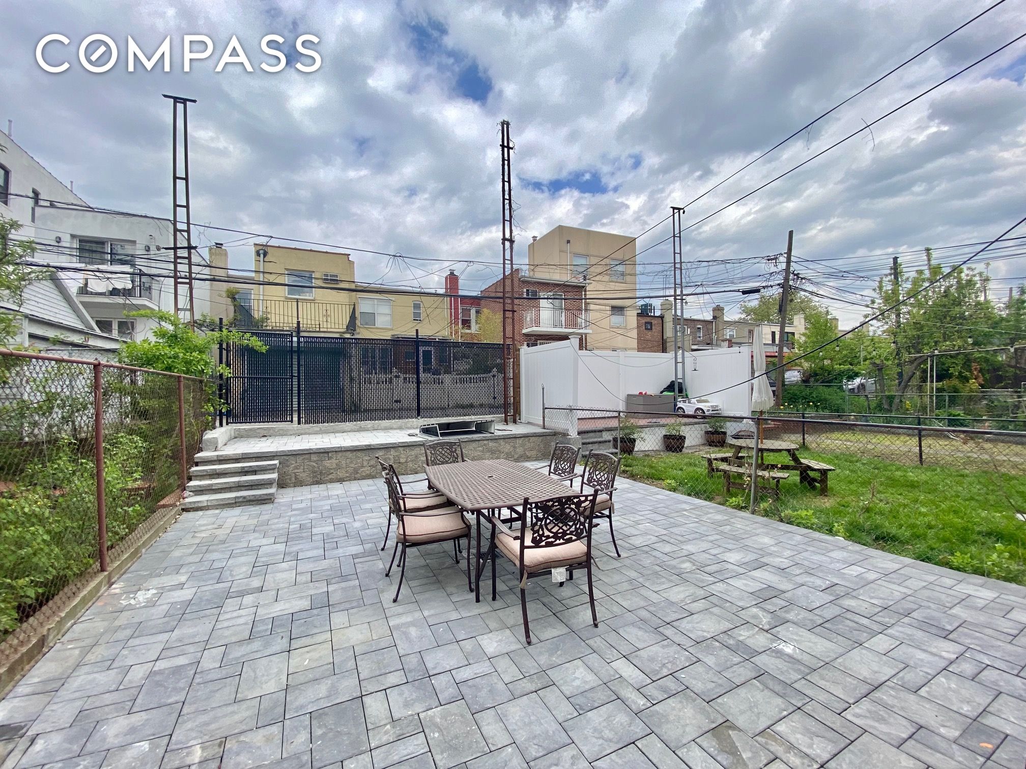 21-68 Steinway Street, Astoria, Queens, New York - 1 Bedrooms  
1 Bathrooms  
3 Rooms - 