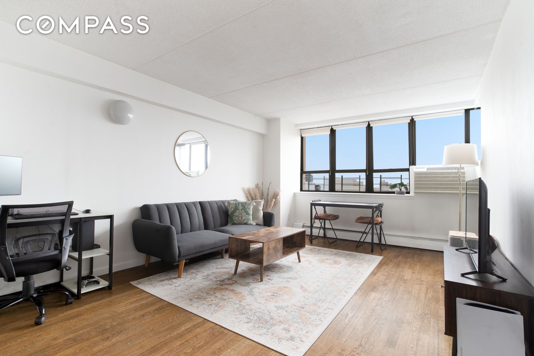 300 West 110th Street 15D, Upper West Side, Upper West Side, NYC - 1 Bedrooms  
1 Bathrooms  
3 Rooms - 