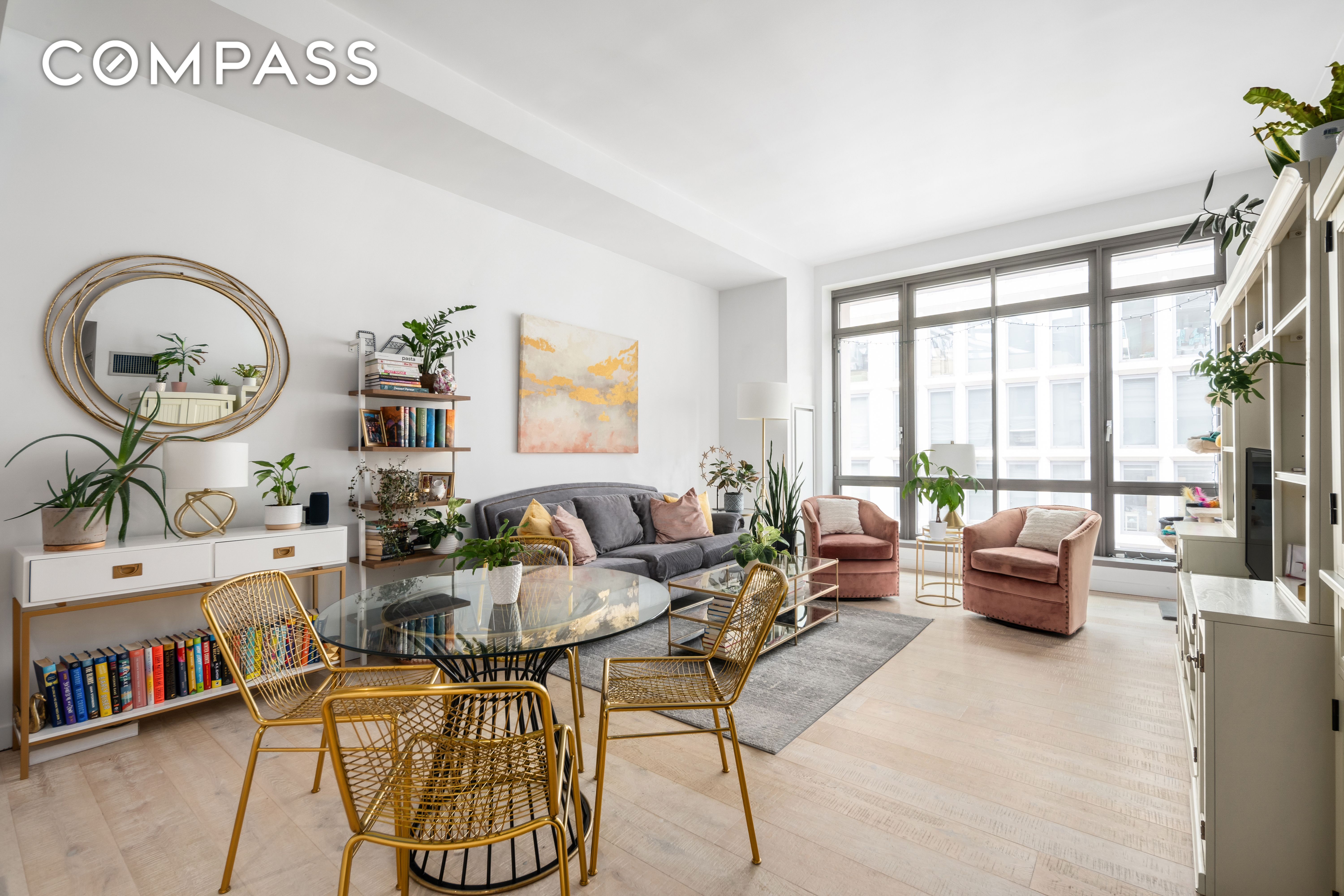 4 West 21st Street 14D, Flatiron, Downtown, NYC - 2 Bedrooms  
2.5 Bathrooms  
6 Rooms - 