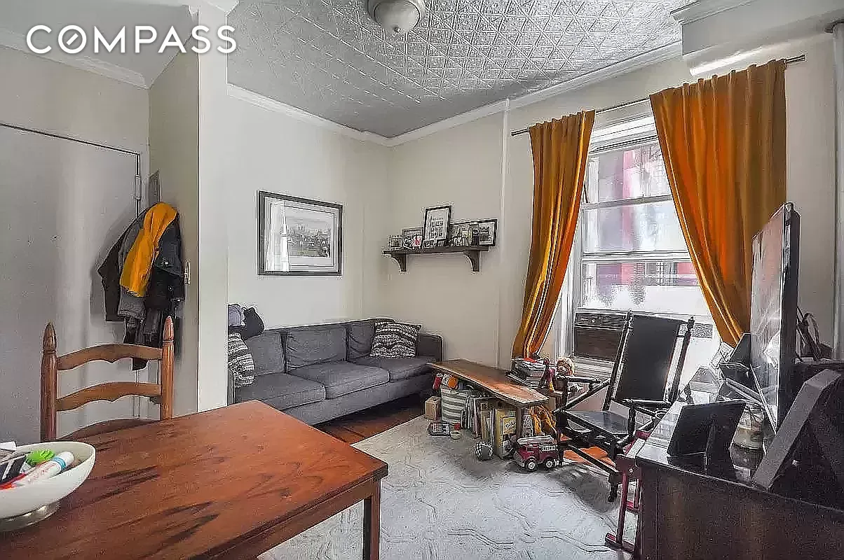 1273 1st Avenue 4, Upper East Side, Upper East Side, NYC - 2 Bedrooms  
1 Bathrooms  
4 Rooms - 