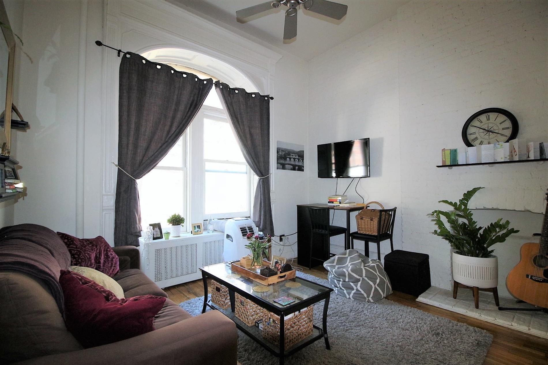 Photo 1 of 56 West 84th Street 1-F, Upper West Side, NYC, $2,495, Web #: 1071224262
