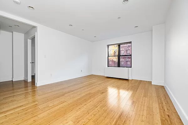 234 West 148th Street 3E, Central Harlem, Upper Manhattan, NYC - 1 Bedrooms  
1 Bathrooms  
3 Rooms - 