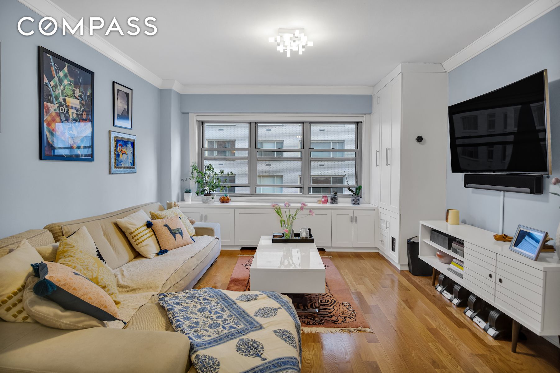 27 East 65th Street 7E, Upper East Side, Upper East Side, NYC - 1 Bedrooms  
1 Bathrooms  
3 Rooms - 