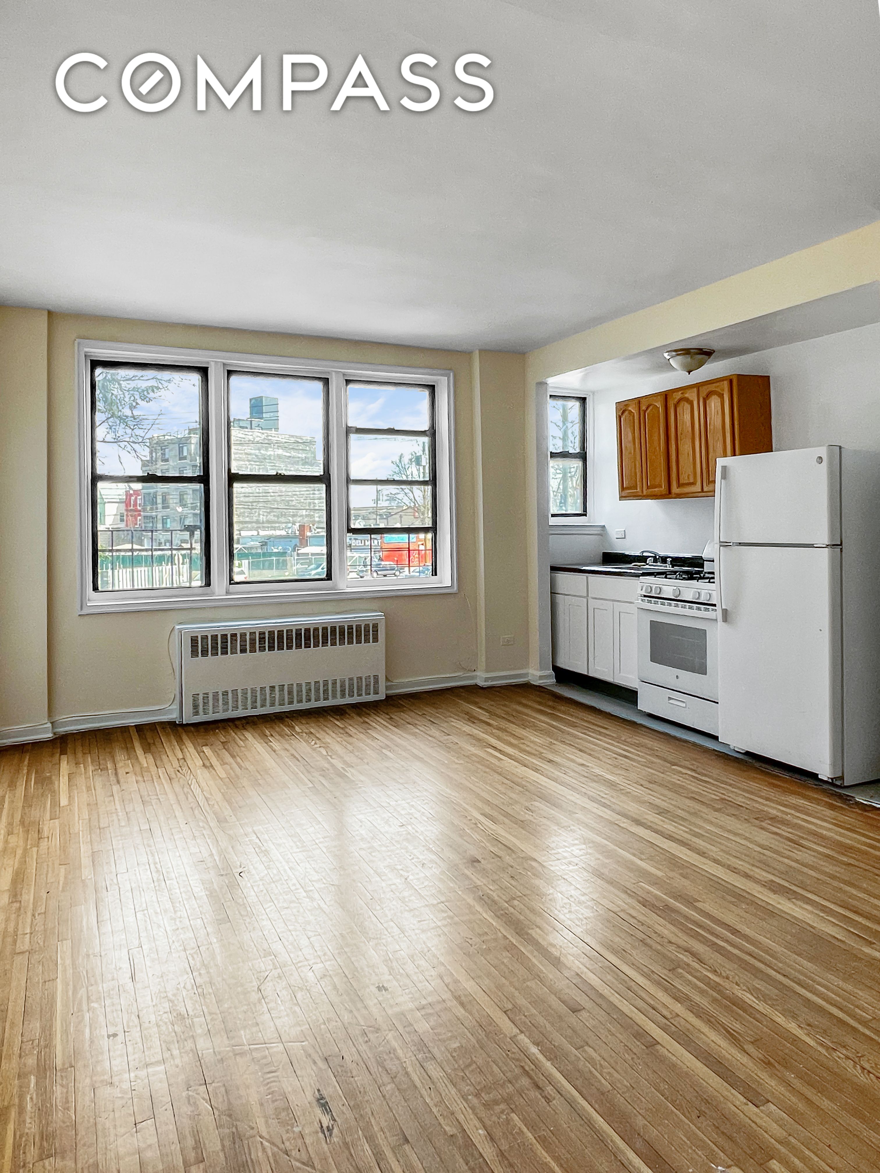 1466 East Gun Hill Road 1B, Pelham Gardens, Bronx, New York - 1 Bedrooms  
1 Bathrooms  
3 Rooms - 