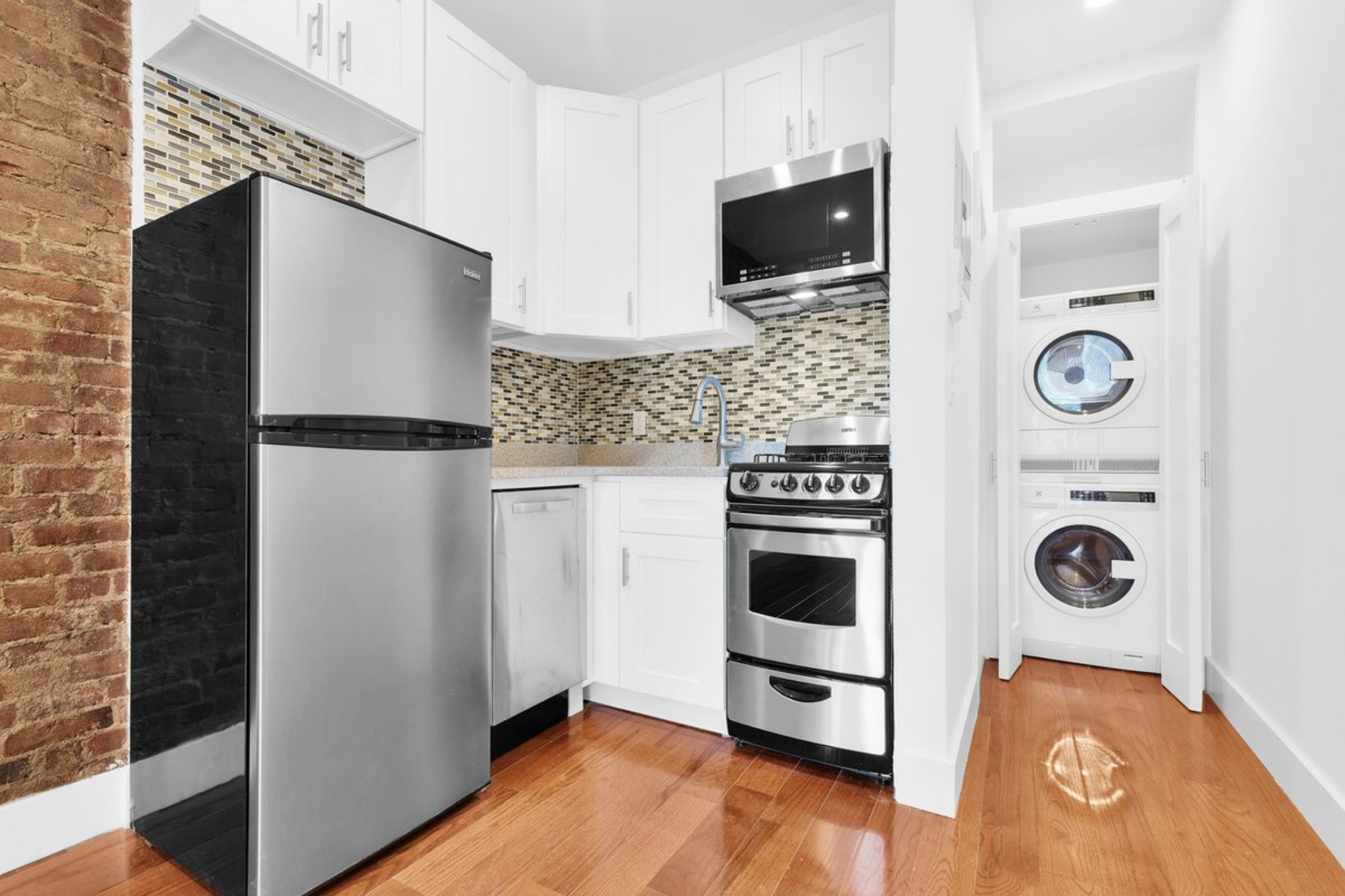 Photo 1 of 1709 2nd Avenue 5C, Upper East Side, NYC, $3,175, Web #: 1072290277