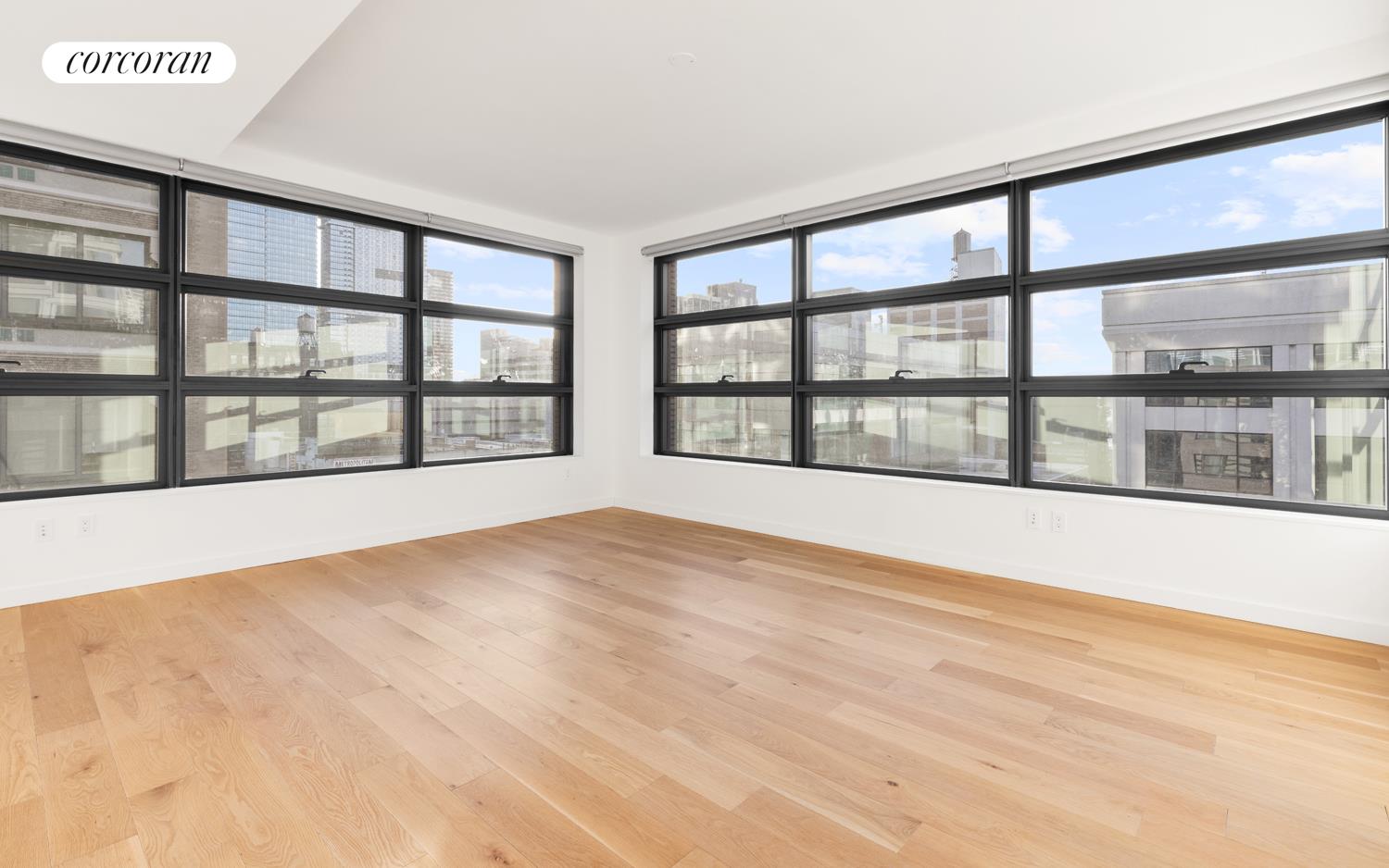 547 West 47th Street 312, Hells Kitchen, Midtown West, NYC - 3 Bedrooms  
2 Bathrooms  
5 Rooms - 