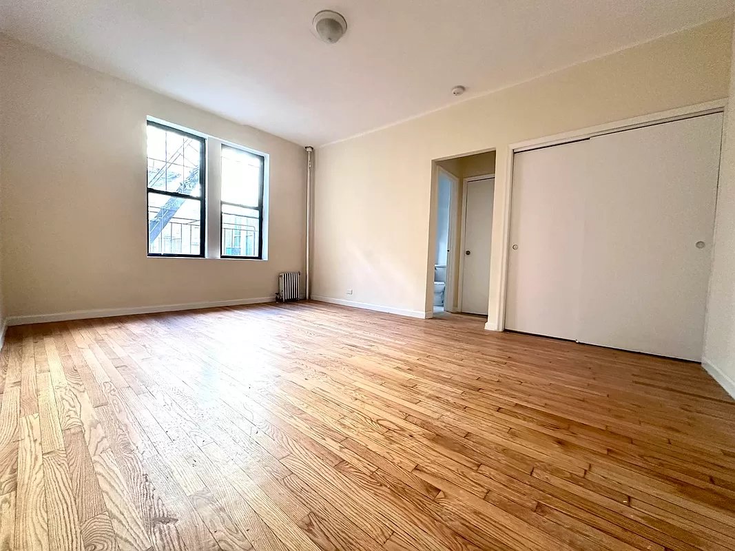 4455 Broadway 5A, Inwood And Washington Heights, Upper Manhattan, NYC - 1 Bathrooms  
2 Rooms - 