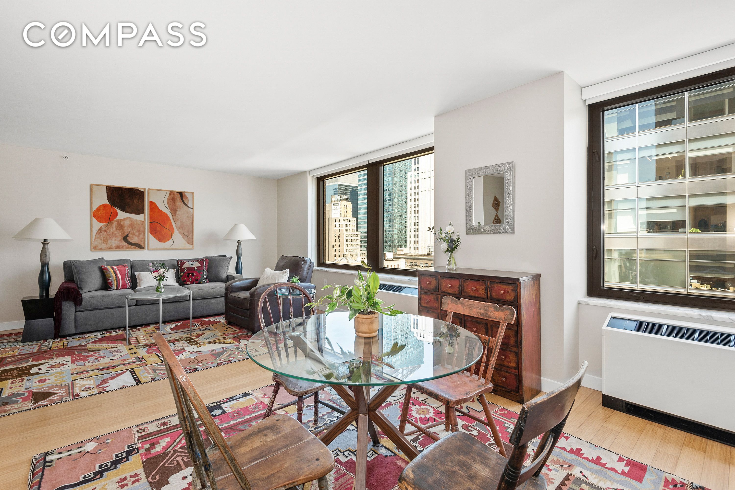 100 West 39th Street 36A, Chelsea And Clinton, Downtown, NYC - 2 Bedrooms  
1 Bathrooms  
4 Rooms - 