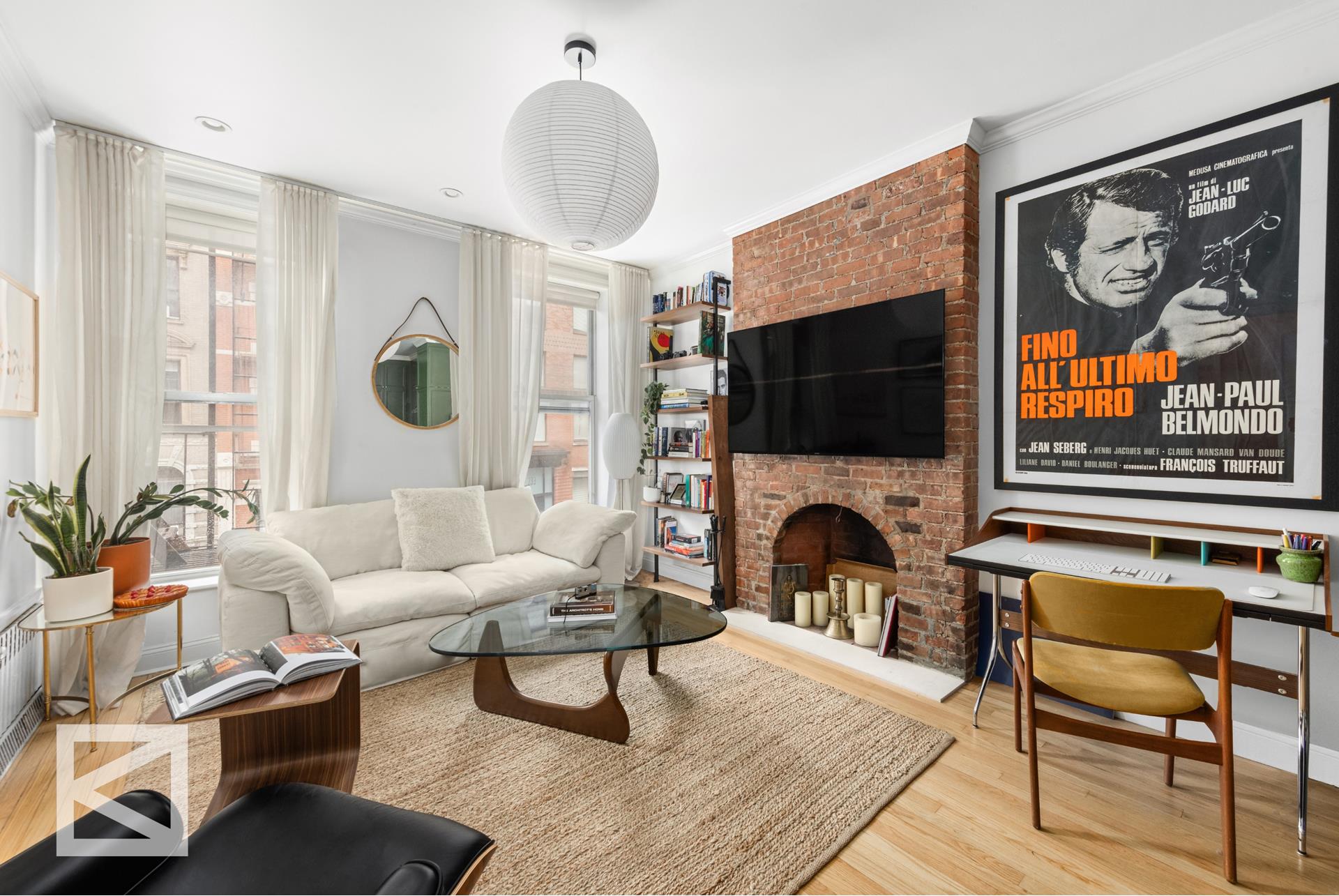 Photo 1 of 234 West 20th Street 2A, Chelsea, NYC, $995,000, Web #: 1072770862