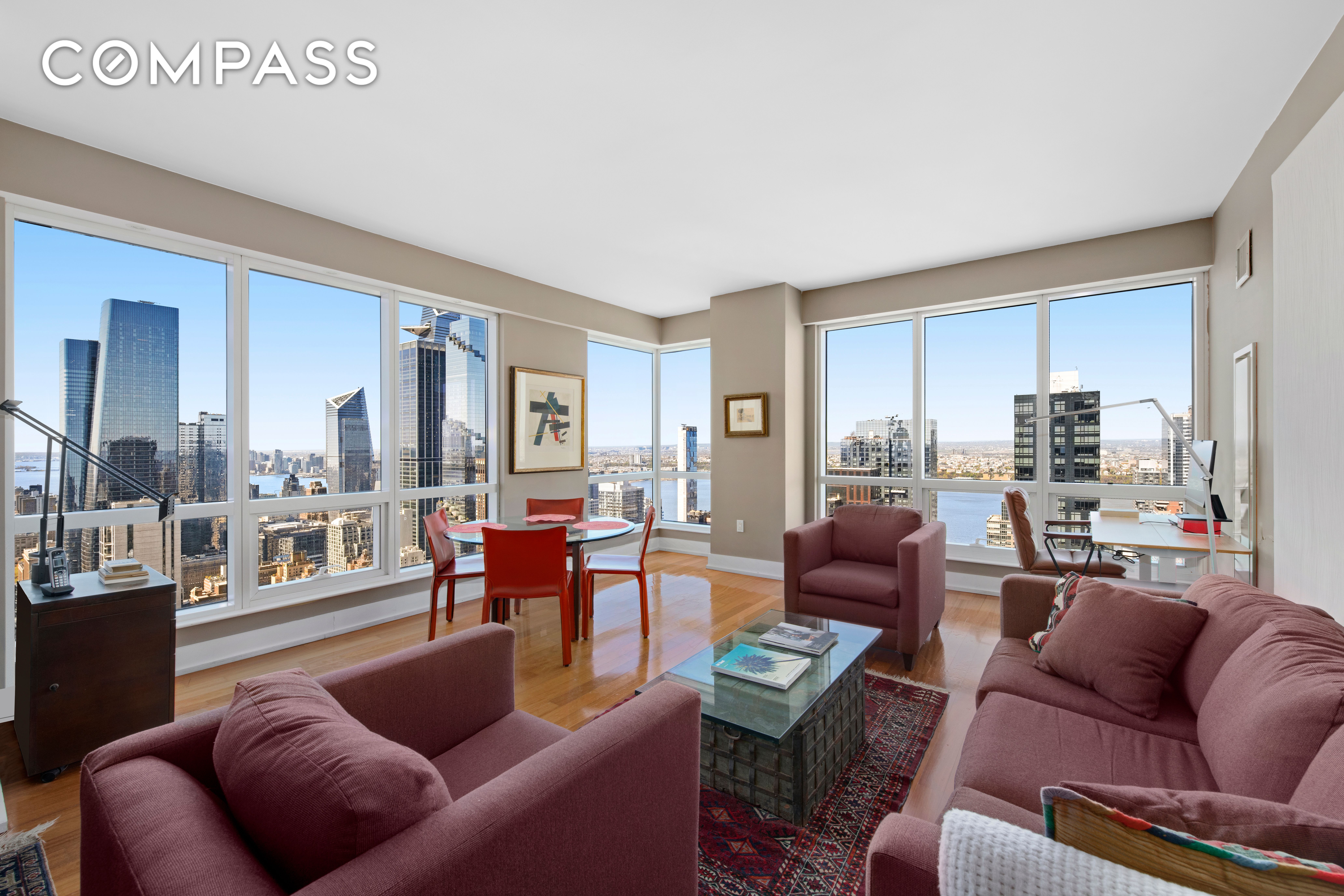 350 West 42nd Street 57A, Hell S Kitchen, Midtown West, NYC - 1 Bedrooms  
1 Bathrooms  
3 Rooms - 