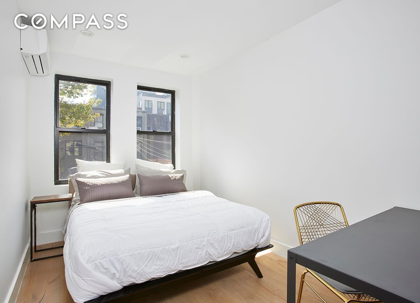 158 15th Street 2B, Park Slope, Brooklyn, New York - 1 Bedrooms  
1 Bathrooms  
2 Rooms - 