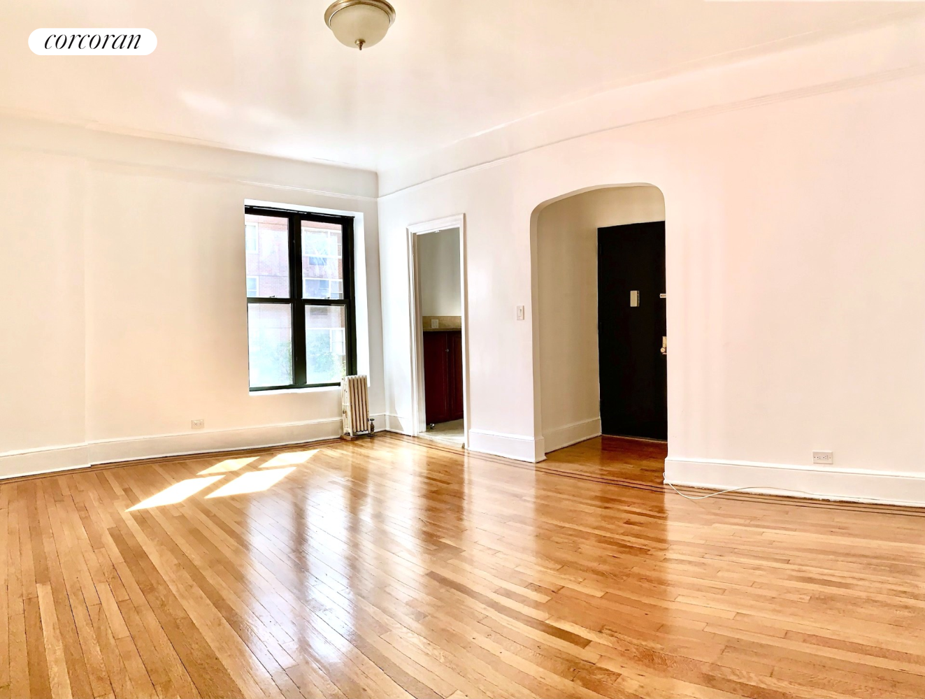 135 East 63rd Street 5E, Lenox Hill, Upper East Side, NYC - 1 Bedrooms  
1 Bathrooms  
3 Rooms - 