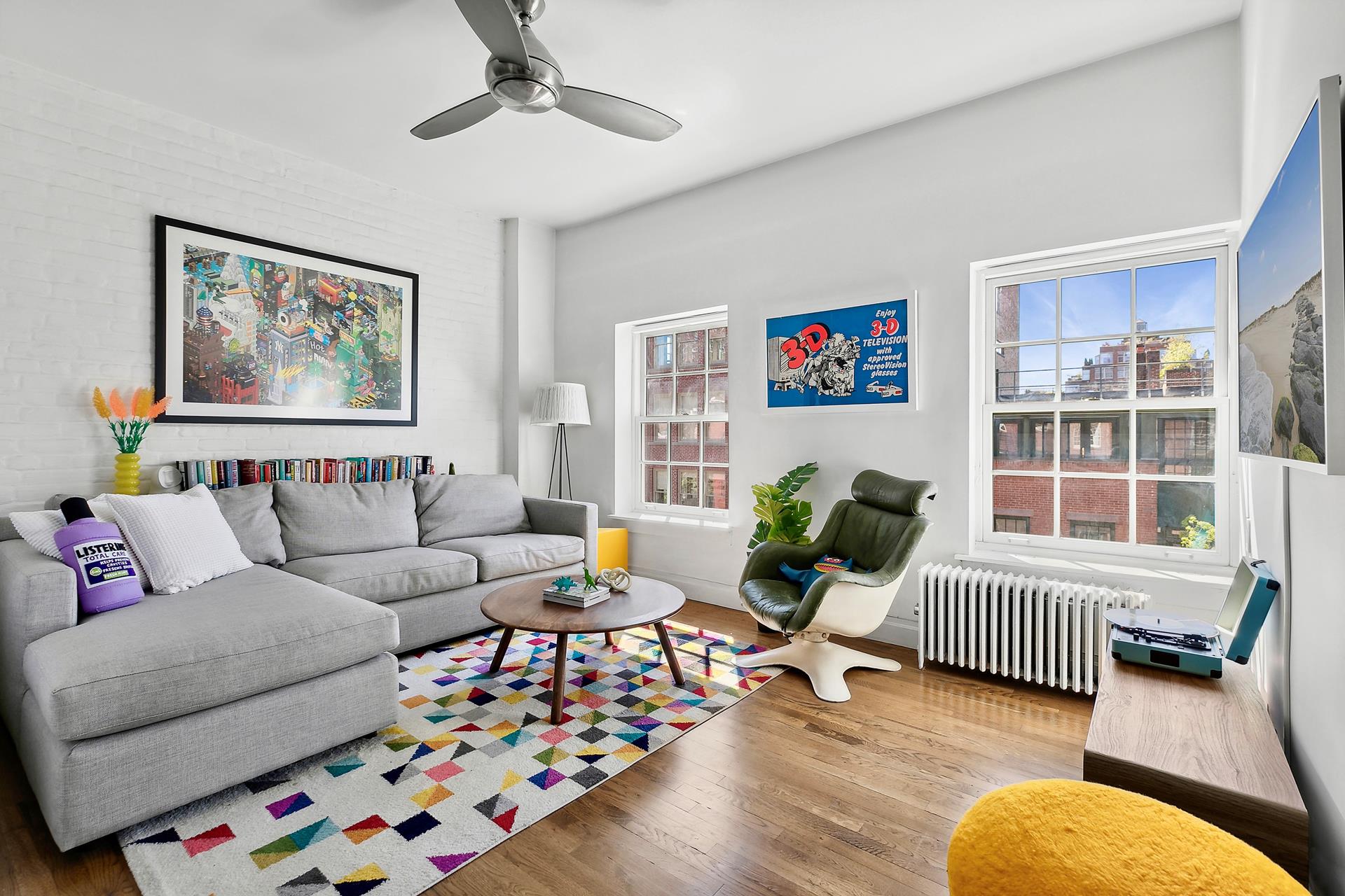 815 Greenwich Street 5C, West Village, Downtown, NYC - 1 Bedrooms  
1 Bathrooms  
3 Rooms - 
