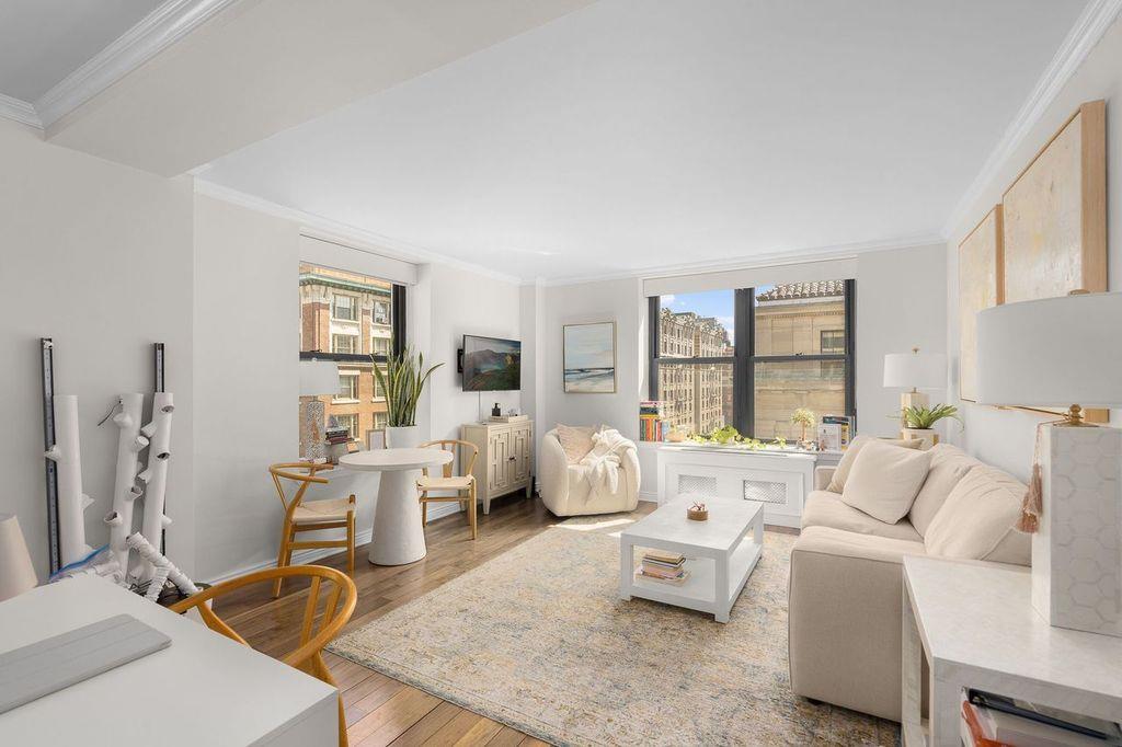 201 West 74th Street 11E, Upper West Side, Upper West Side, NYC - 1 Bedrooms  
1 Bathrooms  
3 Rooms - 