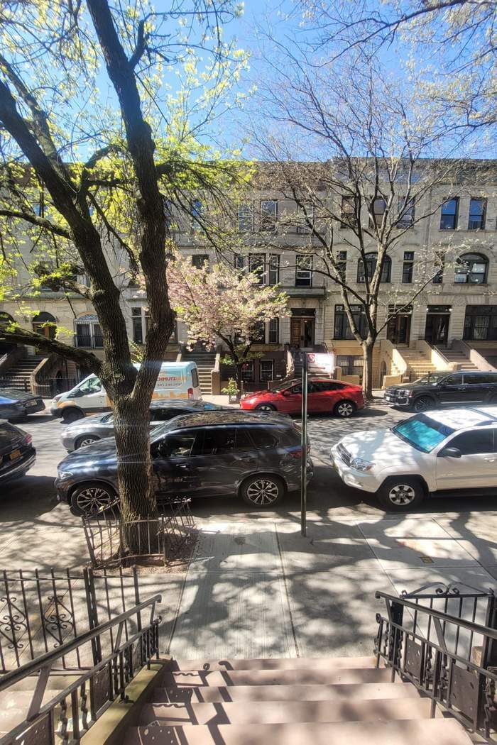 419 West 146th Street 2F, Hamilton Heights, Upper Manhattan, NYC - 1 Bathrooms  
1 Rooms - 