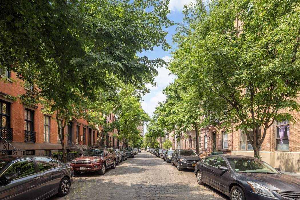 247 W 12th Street, New York, NY 10014, 4 Bedrooms Bedrooms, 11 Rooms Rooms,4 BathroomsBathrooms,Residential,For Sale,Greenwich House,12th,PRCH-7536522