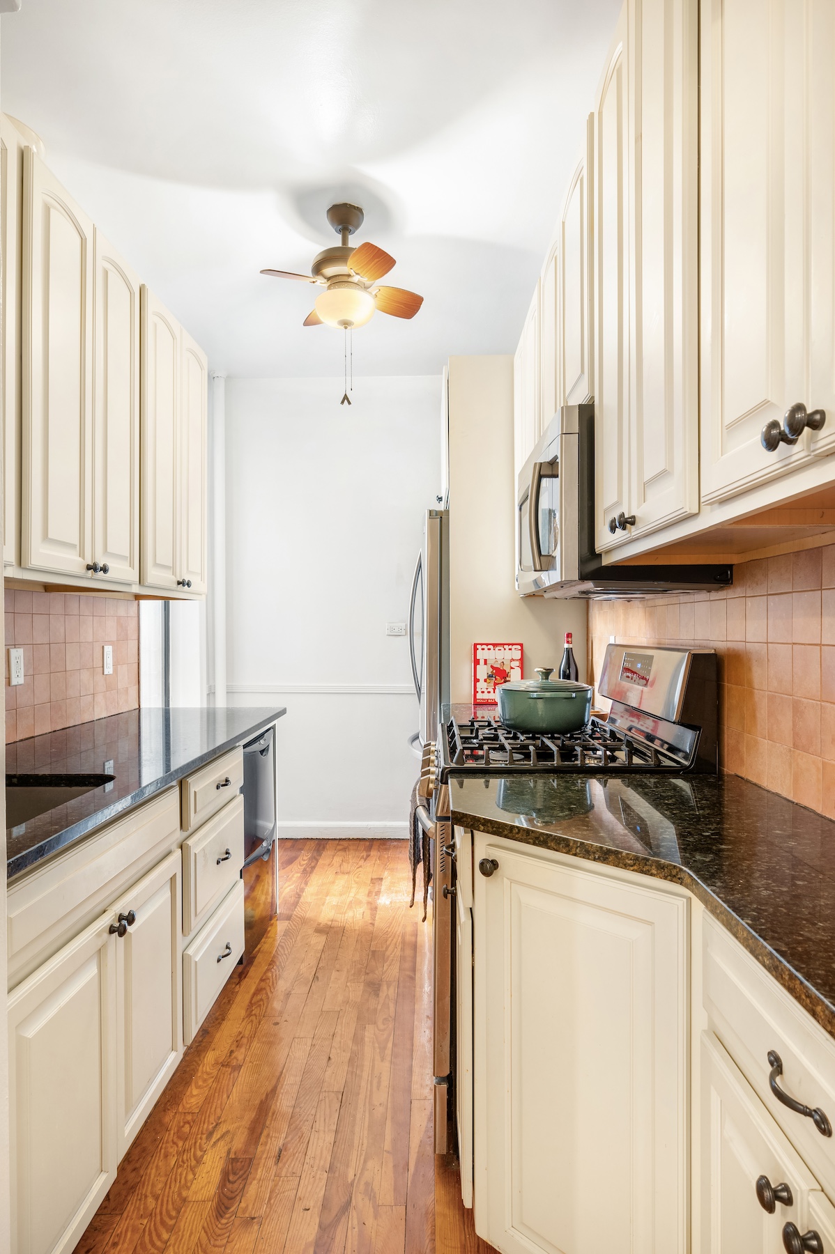 60 Cooper Street, New York, NY 10034, 1 Bedroom Bedrooms, 3 Rooms Rooms,1 BathroomBathrooms,Residential,For Sale,Cooper,OLRS-1201170