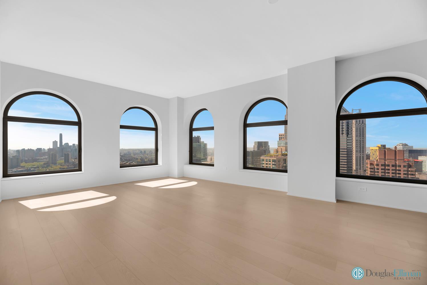 130 William Street 49C, Lower Manhattan, Downtown, NYC - 4 Bedrooms  
3 Bathrooms  
7 Rooms - 
