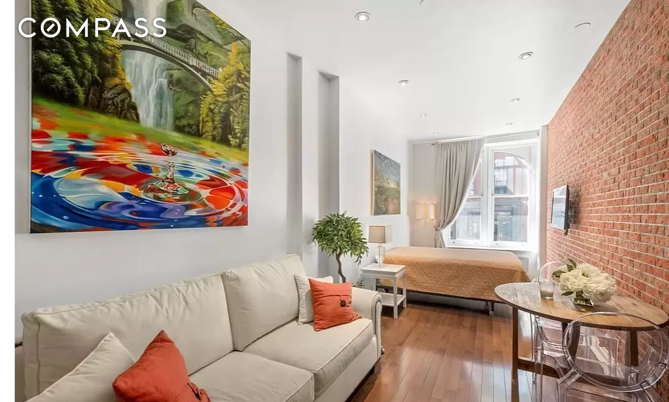 225 West 10th Street B, West Village, Downtown, NYC - 1 Bathrooms  
2 Rooms - 