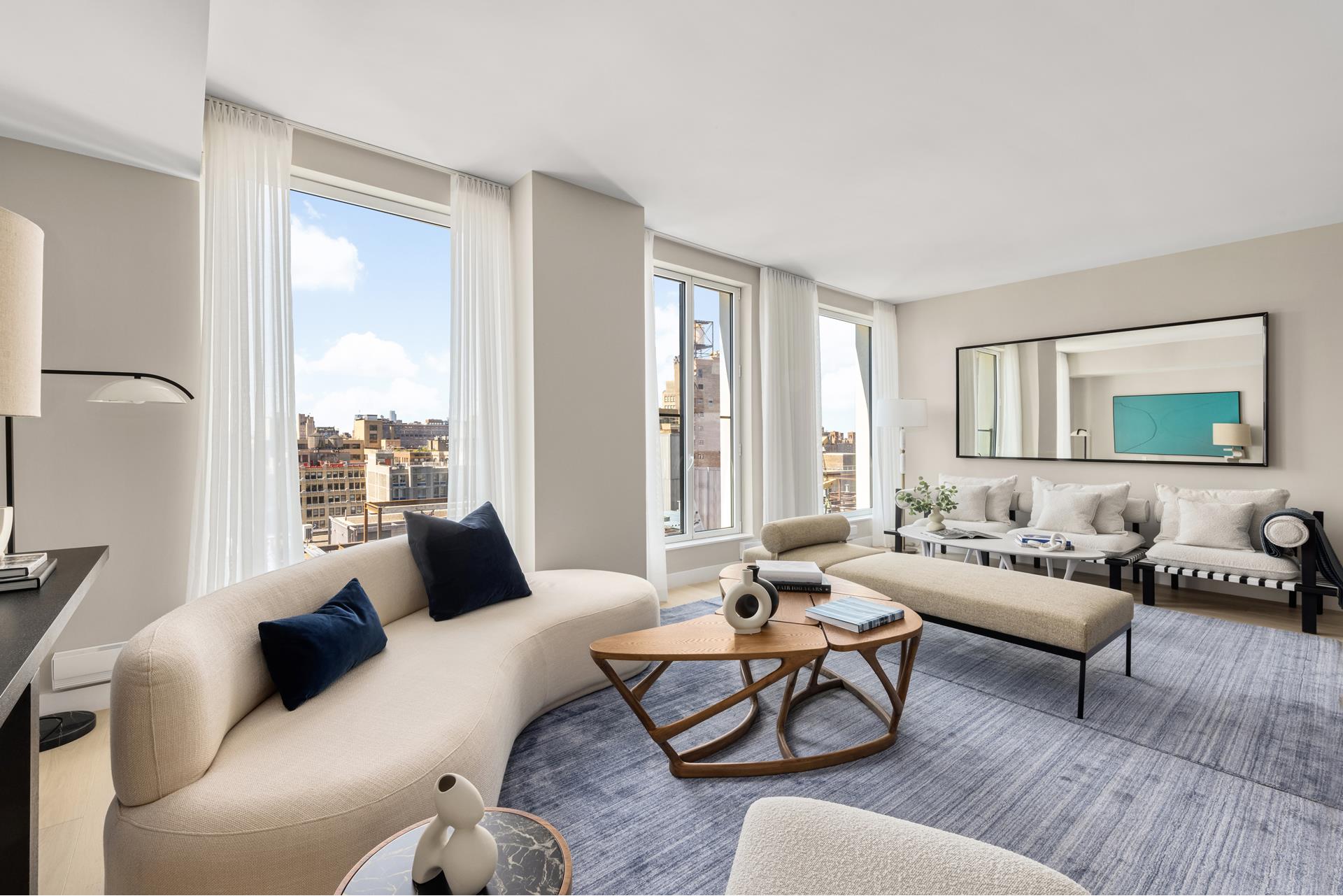 215 West 28th Street 15A, Chelsea, Downtown, NYC - 4 Bedrooms  
4.5 Bathrooms  
5 Rooms - 