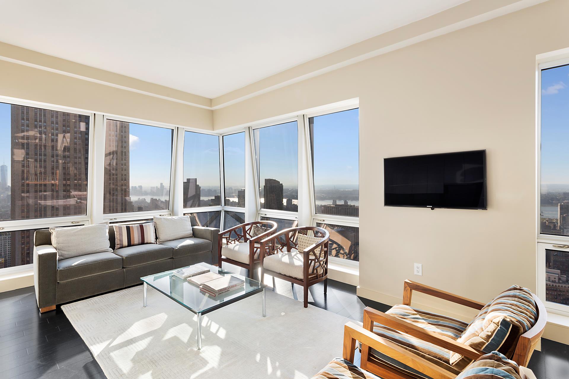 400 5th Avenue 53H, Chelsea And Clinton, Downtown, NYC - 1 Bedrooms  
1.5 Bathrooms  
4 Rooms - 