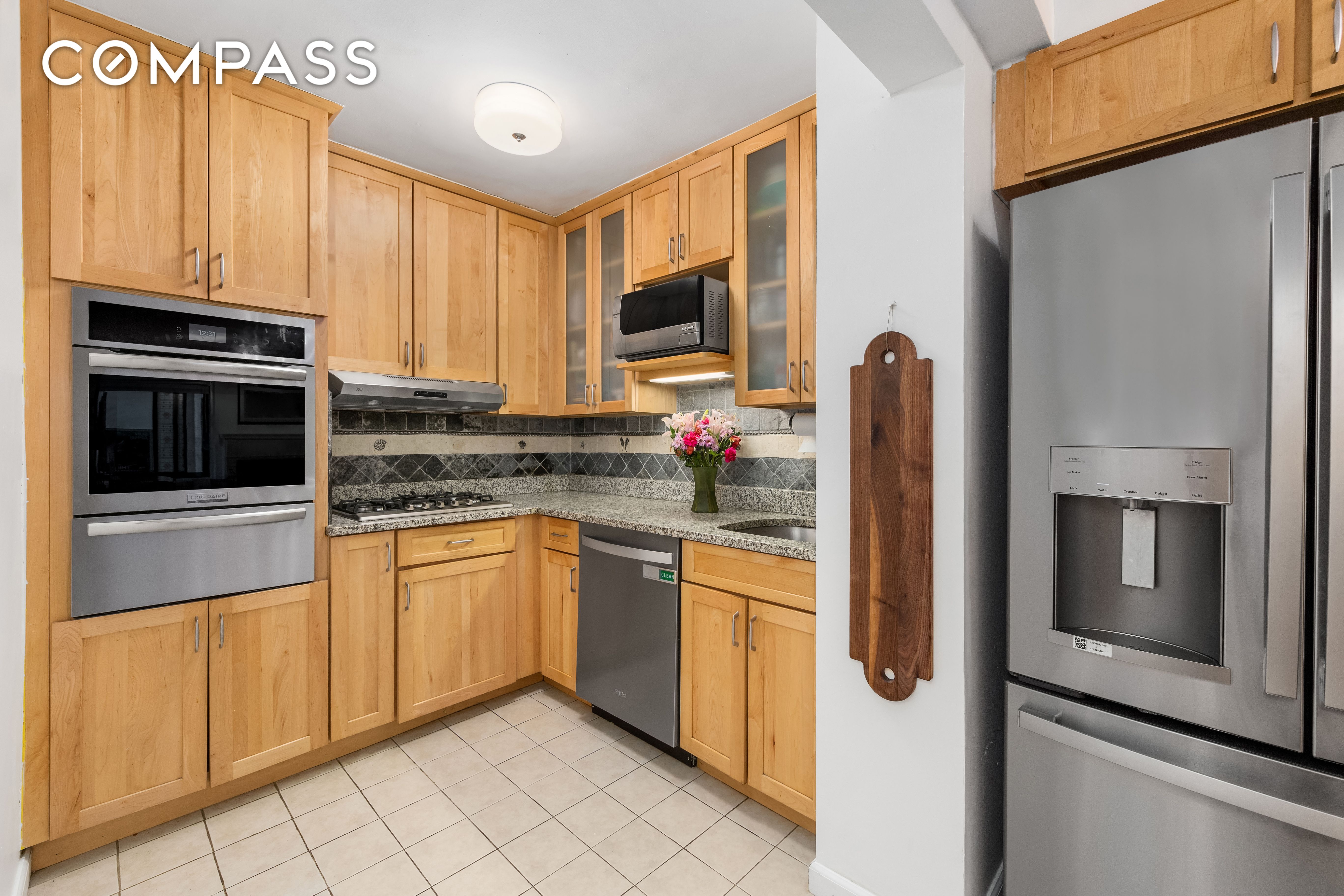 10 East End Avenue 1L, Upper East Side, Upper East Side, NYC - 1 Bedrooms  
1 Bathrooms  
3 Rooms - 