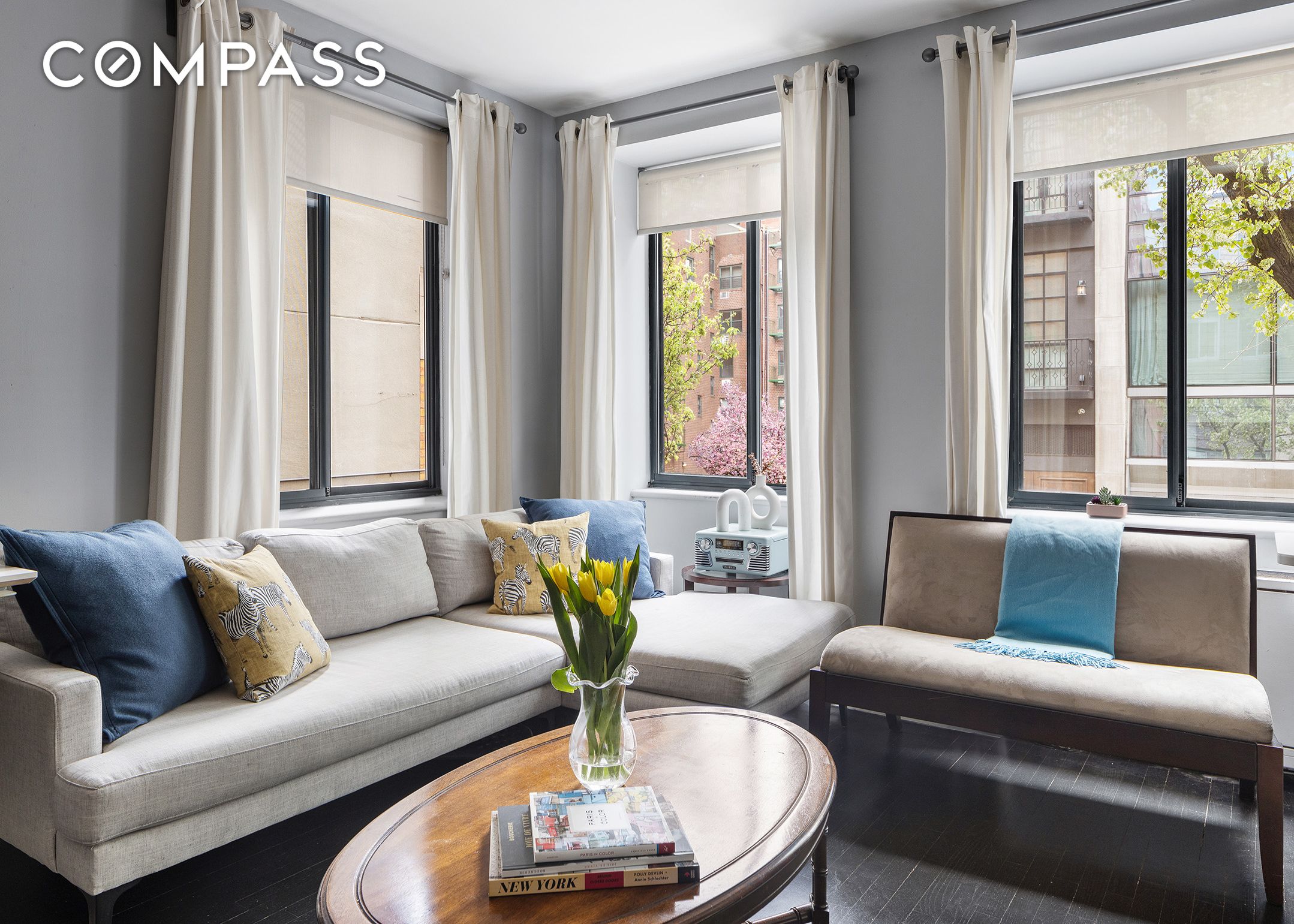 167 Perry Street 2F, West Village, Downtown, NYC - 1 Bedrooms  
1 Bathrooms  
3 Rooms - 