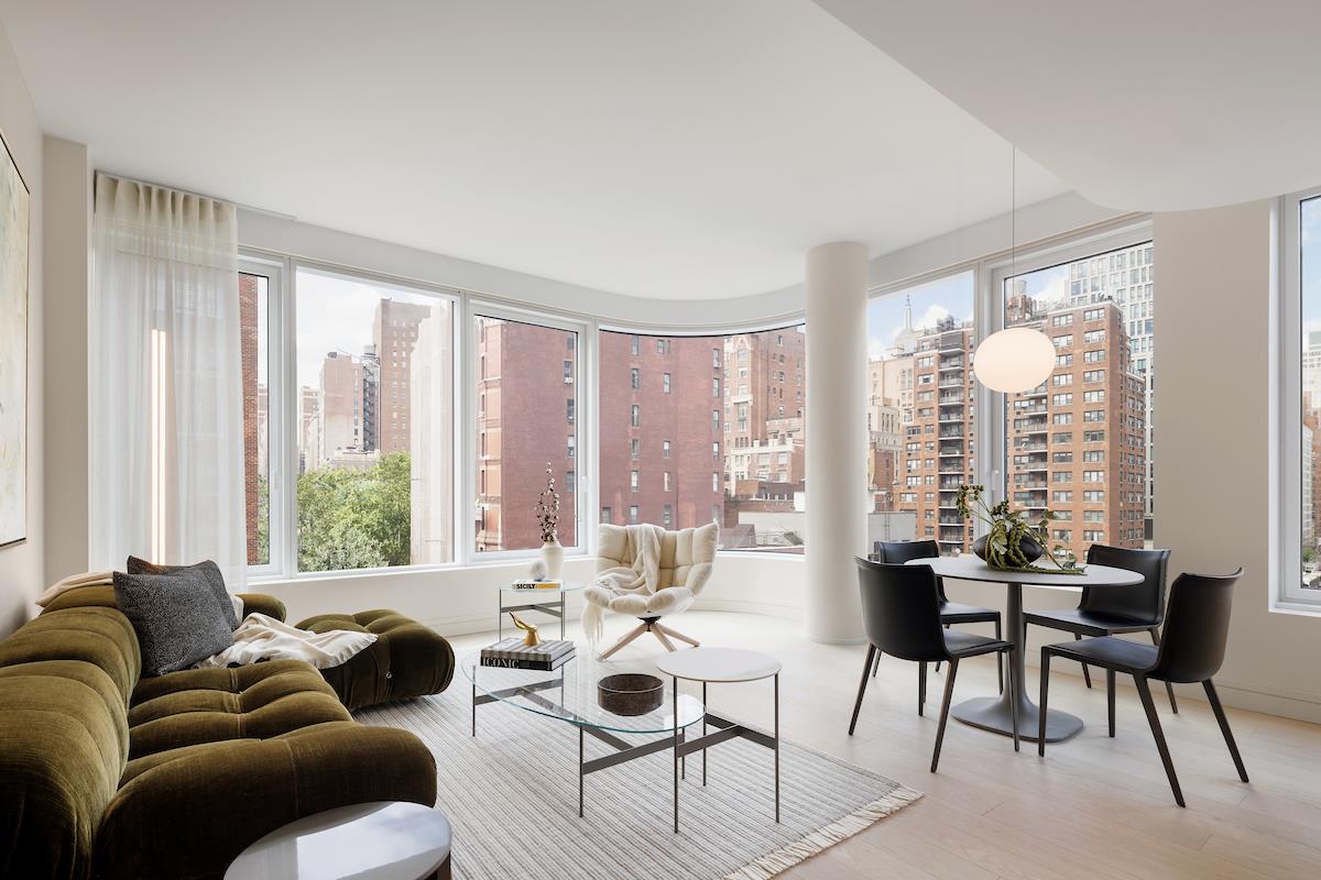 200 East 20th Street 5D, Gramercy Park, Downtown, NYC - 1 Bedrooms  
1.5 Bathrooms  
3 Rooms - 