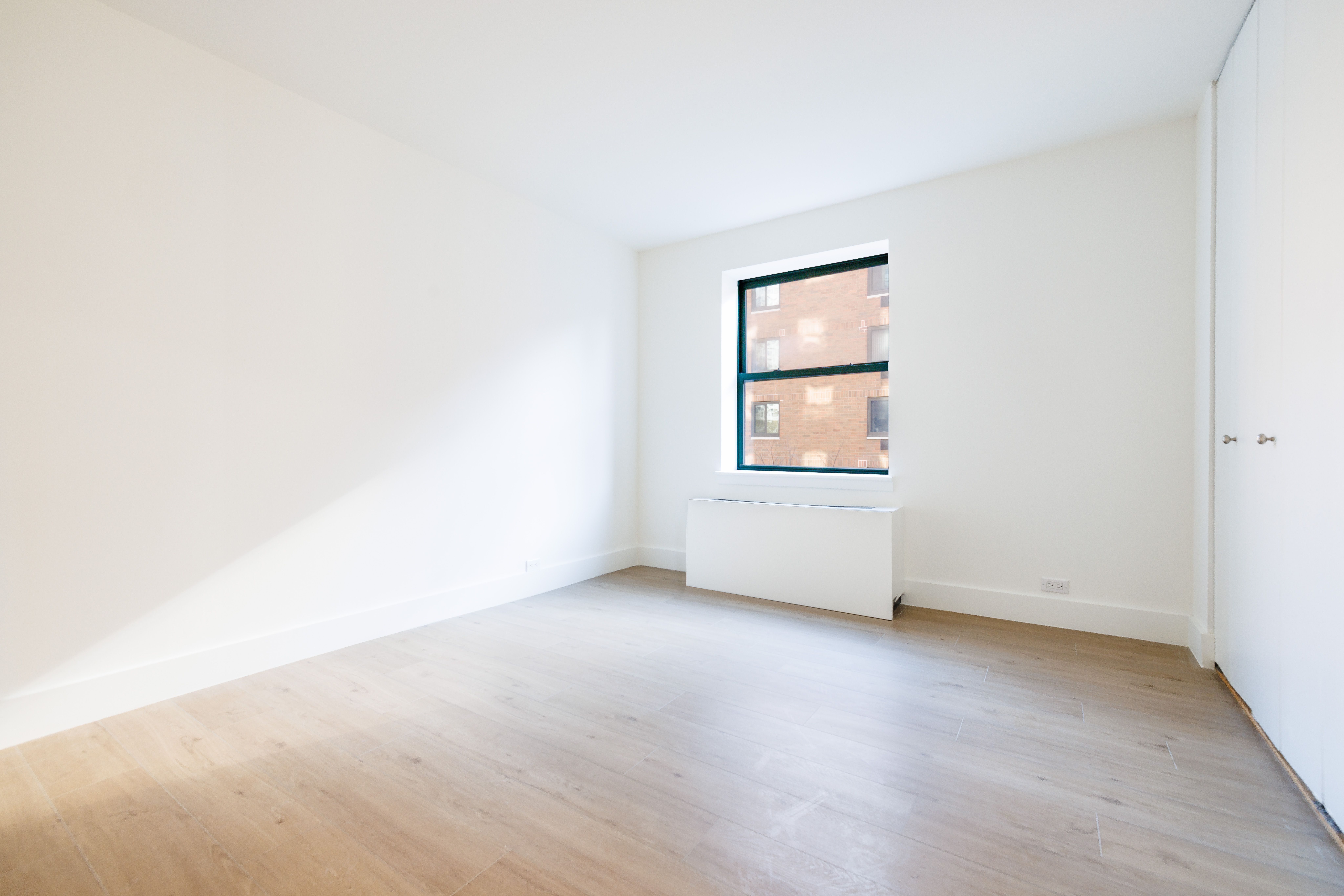 Photo 1 of 602 Columbus Avenue 4R, Upper West Side, NYC, $7,600, Web #: 1073222711