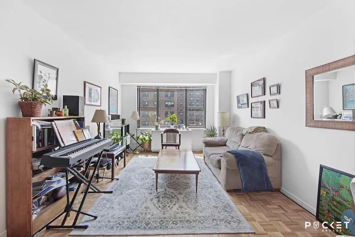 345 East 80th Street 16-E, Upper East Side, Upper East Side, NYC - 1 Bedrooms  
1 Bathrooms  
3 Rooms - 