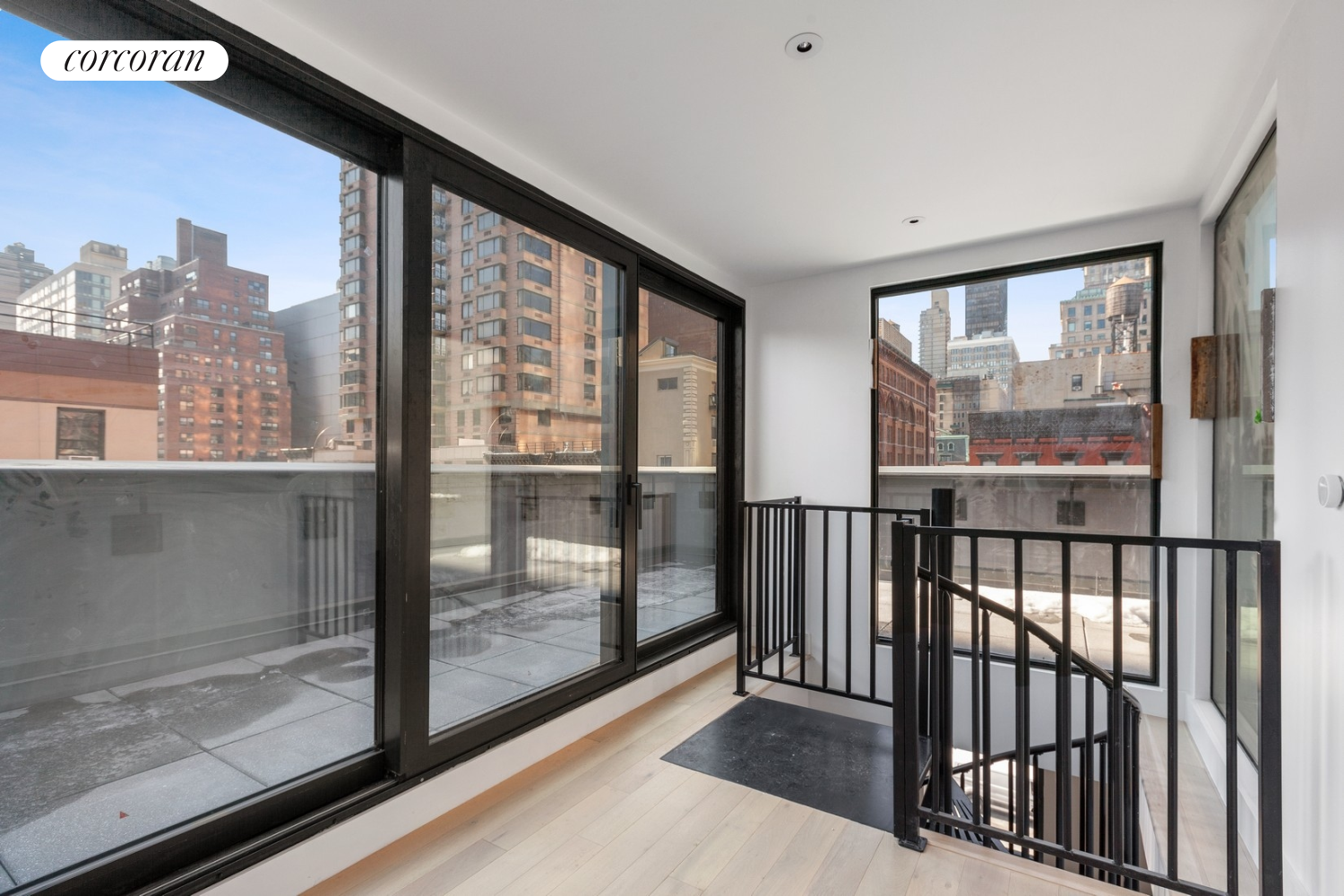 201 East 26th Street 4B, Gramercy Park And Murray Hill, Downtown, NYC - 1 Bedrooms  
1 Bathrooms  
4 Rooms - 