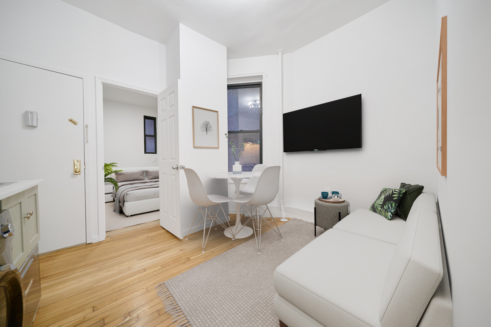 153 Norfolk Street 2C, Lower East Side, Downtown, NYC - 2 Bedrooms  
1 Bathrooms  
4 Rooms - 