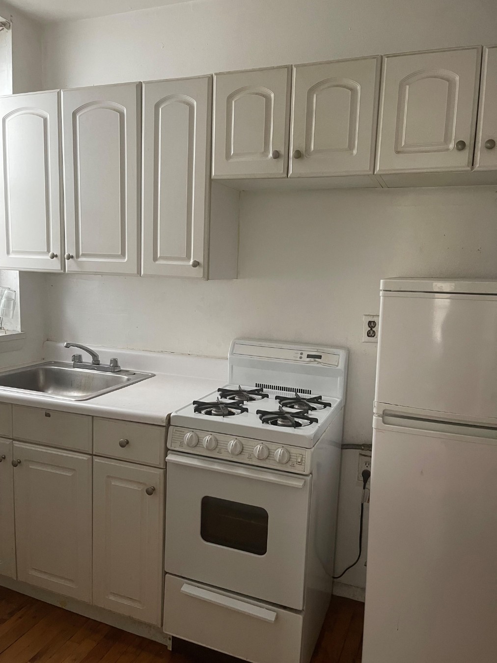 662 4th Avenue 1R, Sunset Park, Brooklyn, New York - 1 Bedrooms  
1 Bathrooms  
3 Rooms - 