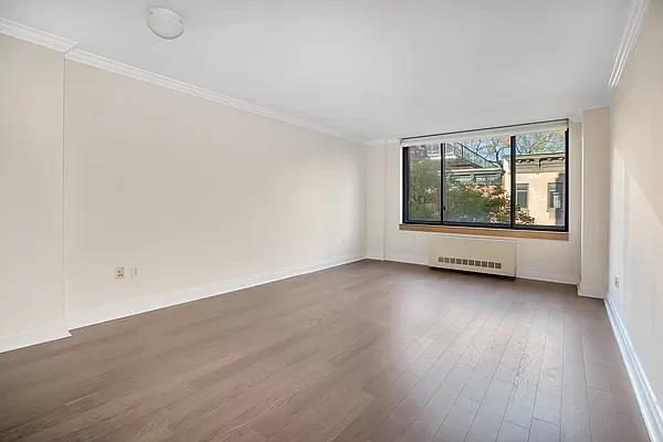 350 East 82nd Street 4G, Yorkville, Upper East Side, NYC - 1 Bedrooms  
1 Bathrooms  
3 Rooms - 