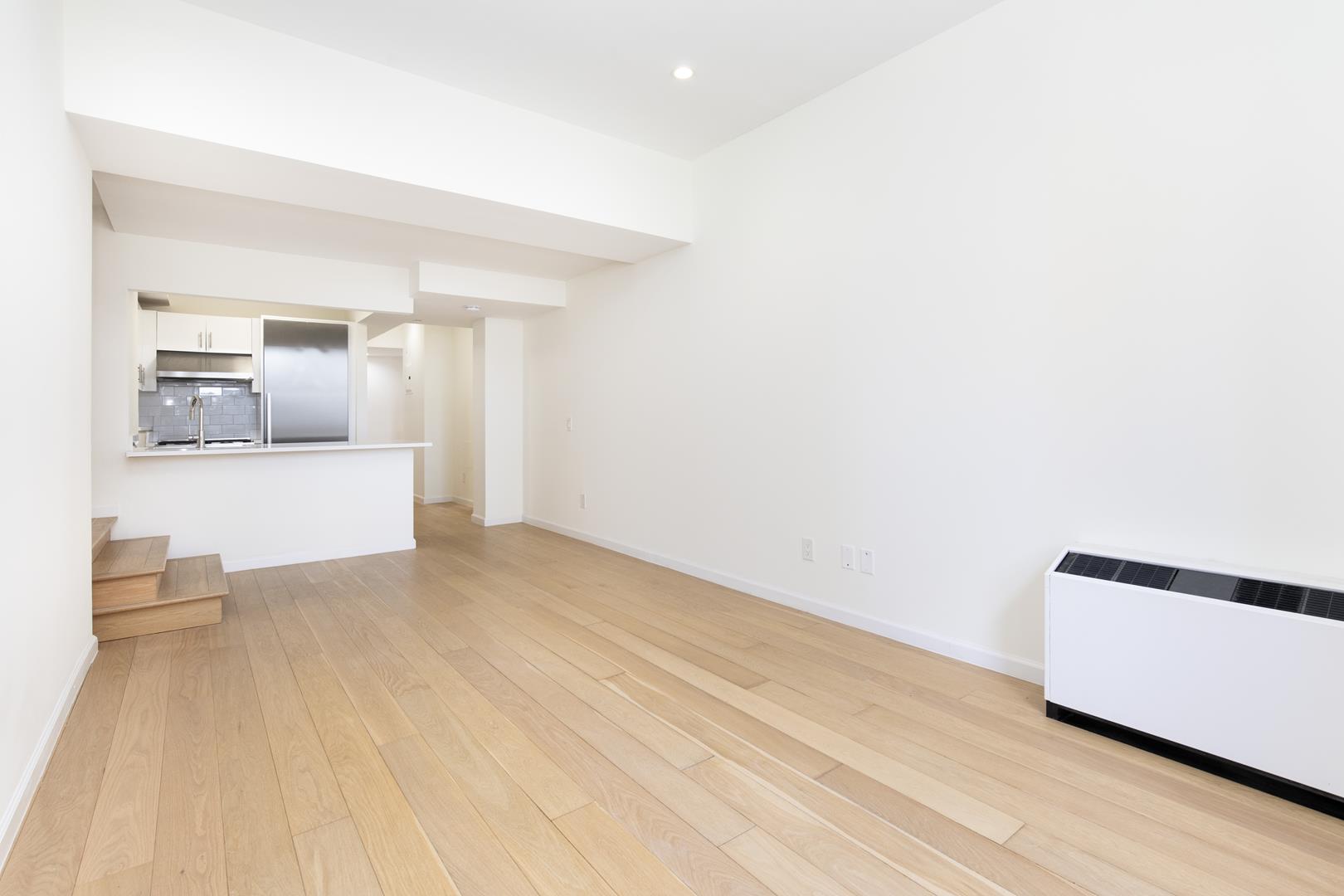 20 West Street 11-A, Financial District, Downtown, NYC - 2 Bedrooms  
2.5 Bathrooms  
4 Rooms - 
