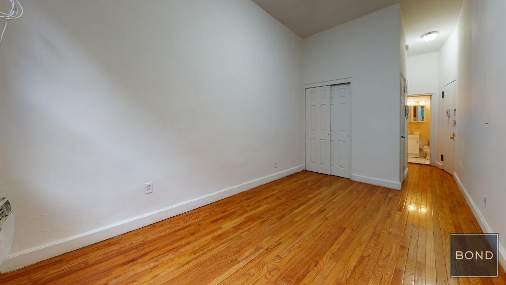 Photo 1 of 304 East 90th Street 1D, Upper East Side, NYC, $2,550, Web #: 1073284514