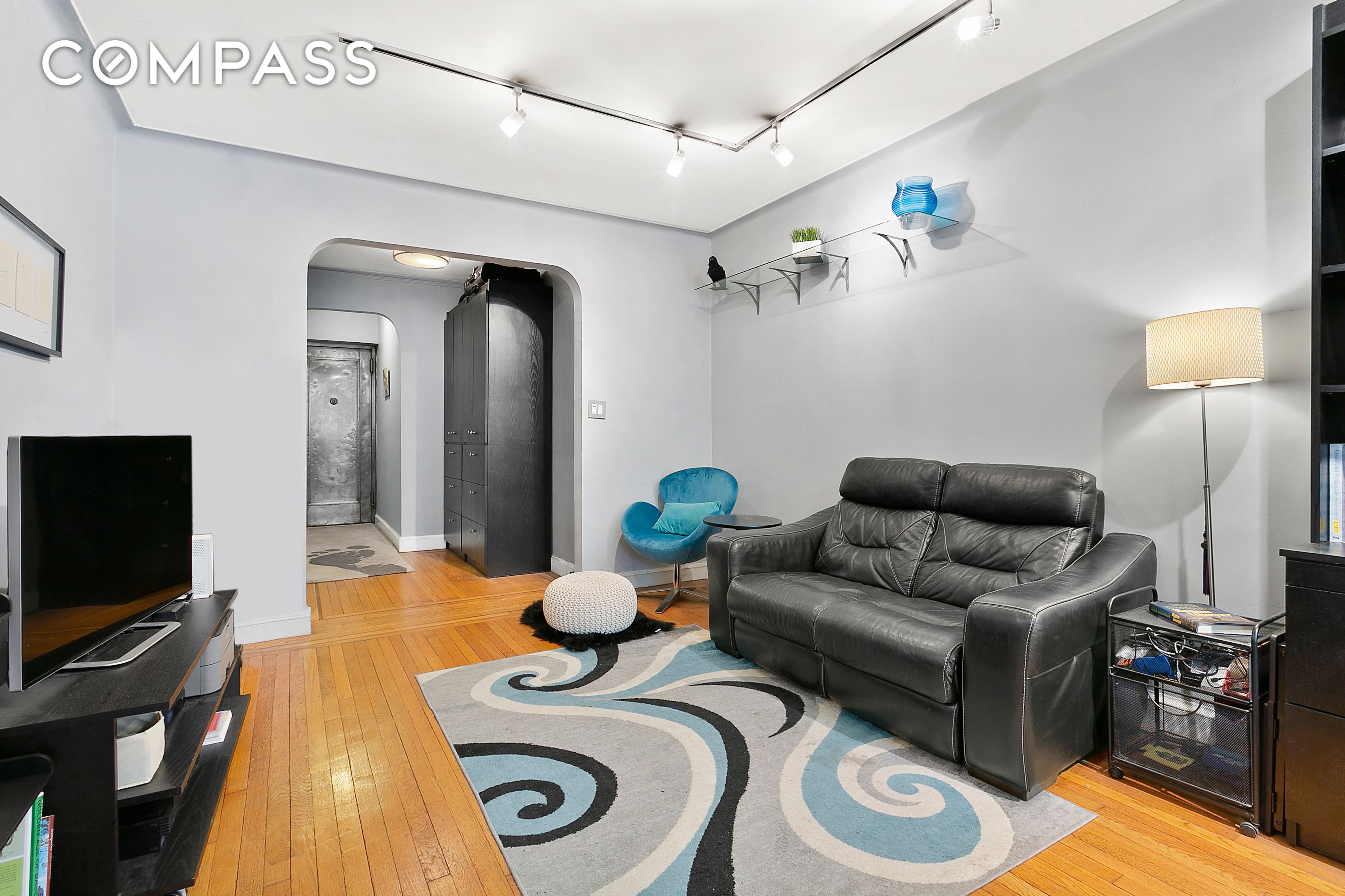 166 W 22nd Street, New York, NY 10011, 2 Rooms Rooms,1 BathroomBathrooms,Residential,For Sale,22nd,COMP-1568285665353011729