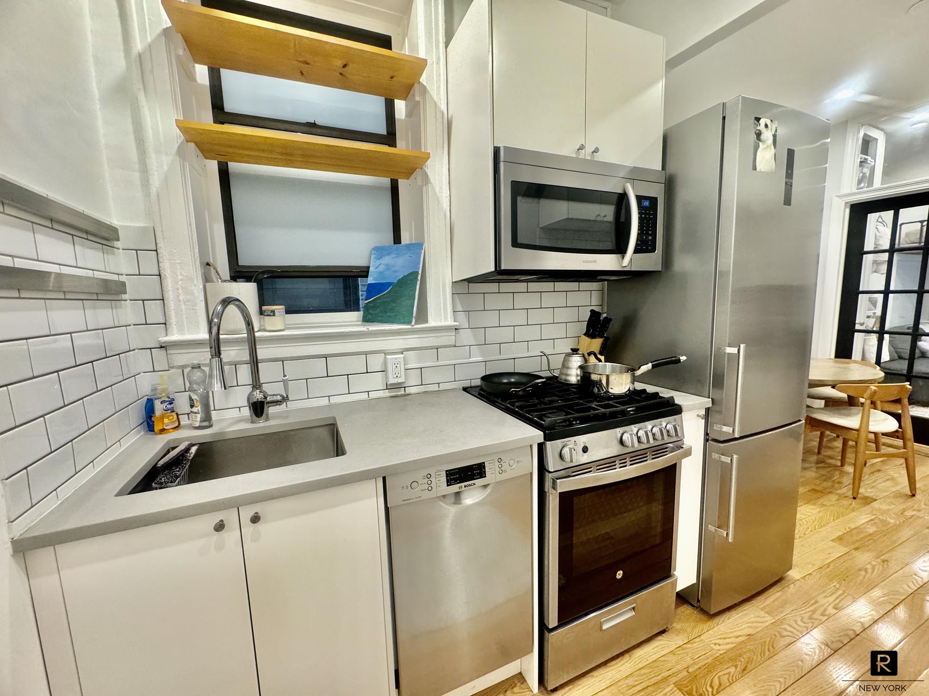 100 Suffolk Street 4-A, Lower East Side, Downtown, NYC - 1 Bedrooms  
1 Bathrooms  
3 Rooms - 