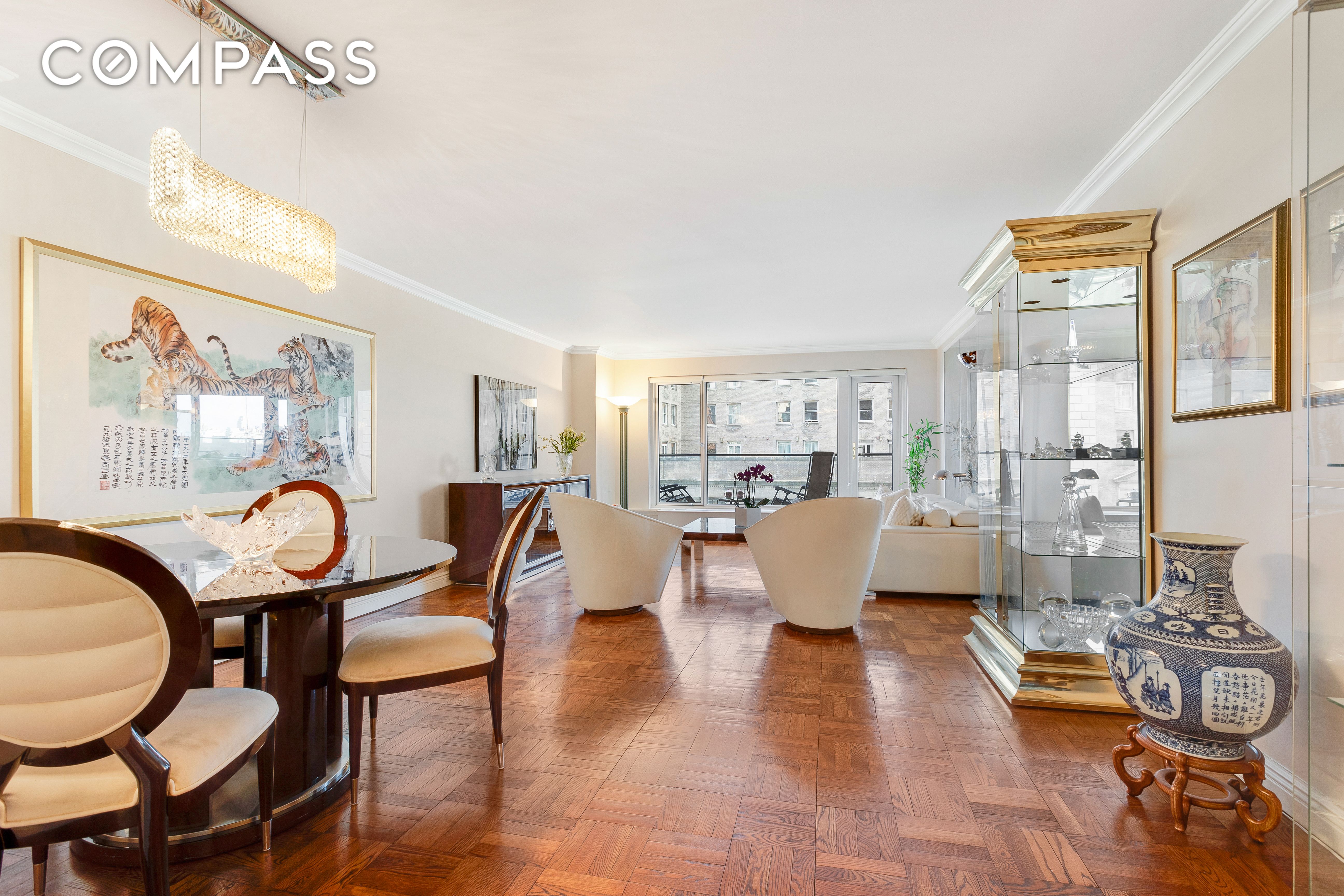 200 Central Park 20G, Central Park South, Midtown West, NYC - 2 Bedrooms  
2 Bathrooms  
4 Rooms - 