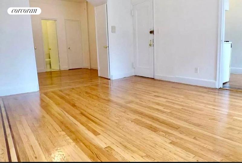 344 East 78th Street 3A, Lenox Hill, Upper East Side, NYC - 1 Bathrooms  
3 Rooms - 