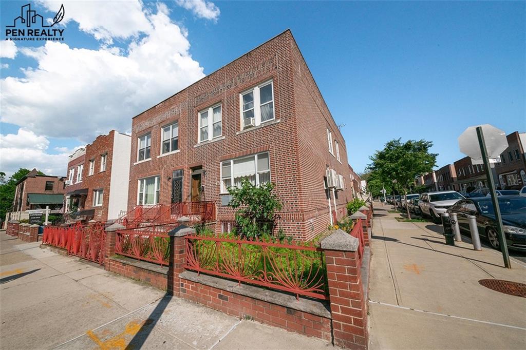 6023 23rd Avenue, Mapleton, Brooklyn, New York - 4 Bedrooms  
4 Bathrooms  
10 Rooms - 