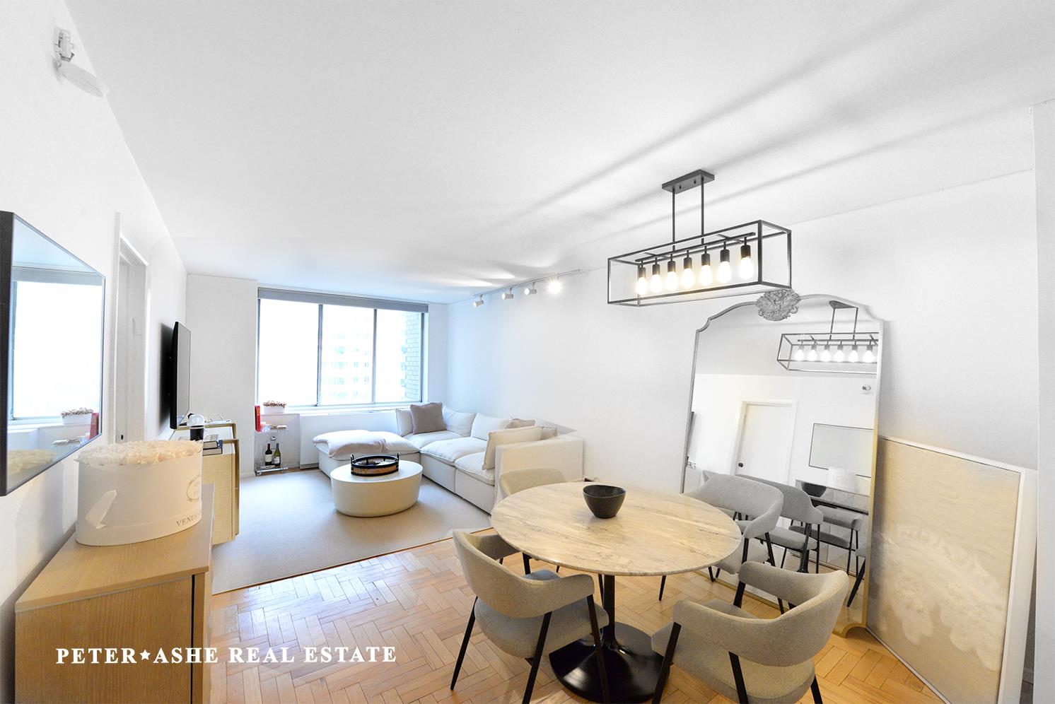 220 East 65th Street 16-A, Upper East Side, Upper East Side, NYC - 1 Bedrooms  
1 Bathrooms  
3 Rooms - 