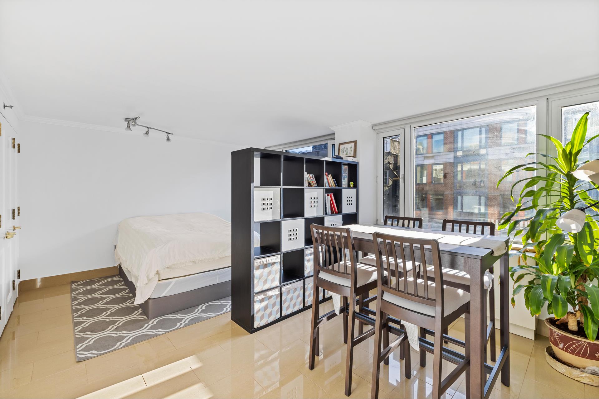 Photo 1 of 404 East 76th Street 5M, Upper East Side, NYC, $3,495, Web #: 1073801643