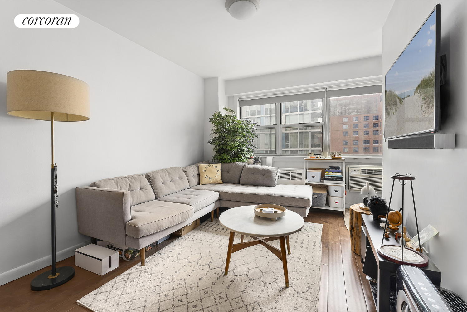111 3rd Avenue 13A, East Village, Downtown, NYC - 1 Bedrooms  
1 Bathrooms  
3 Rooms - 