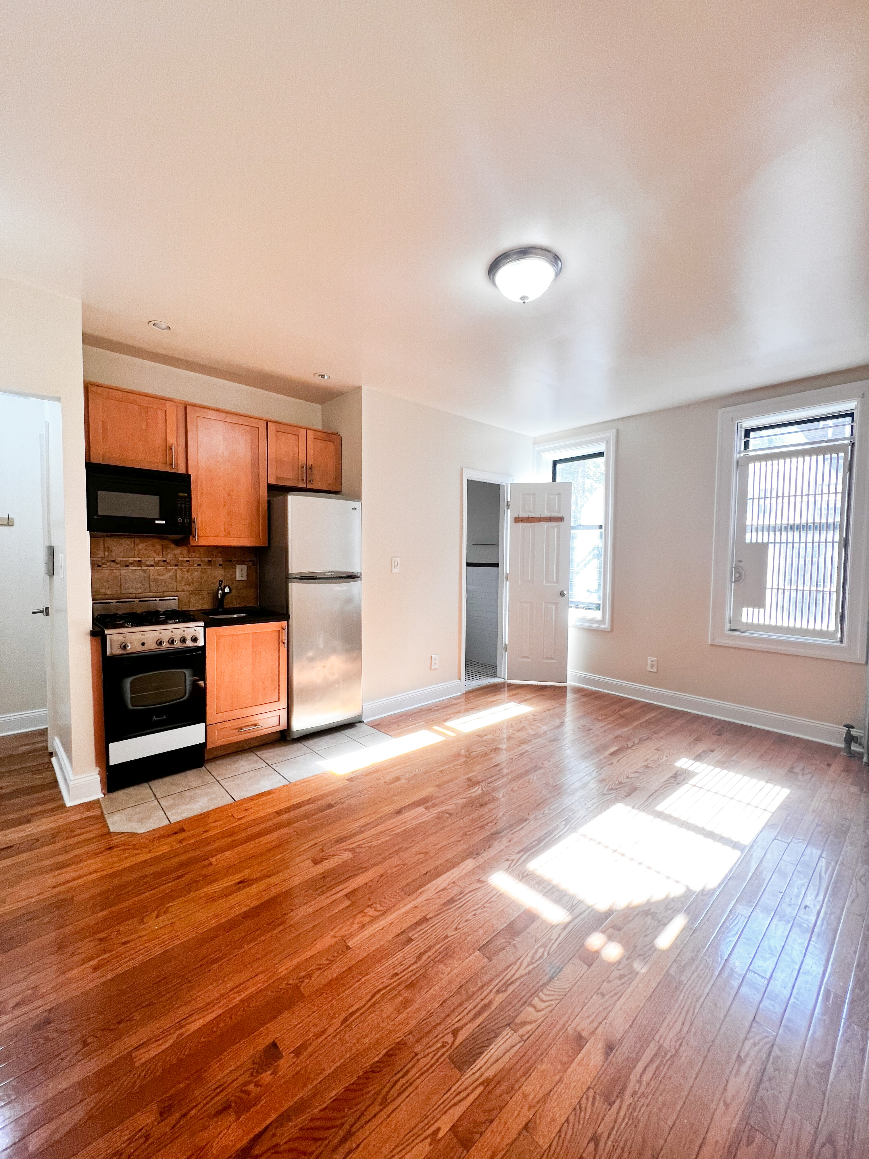 Photo 1 of 141 West 139th Street A-24, West Harlem, NYC, $2,291, Web #: 1074927836