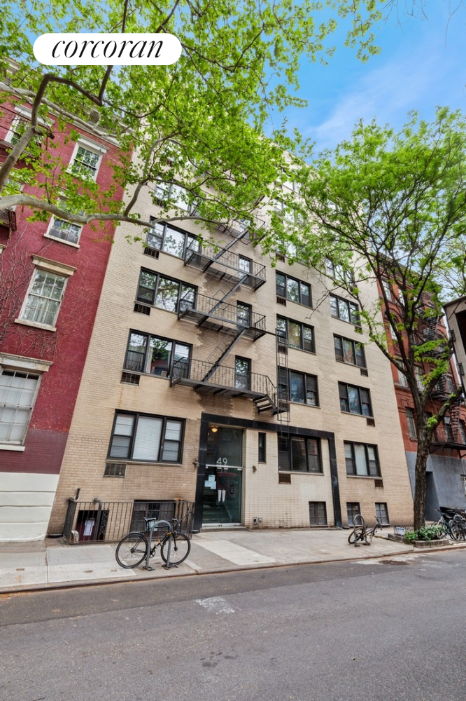 49 MORTON Street, New York, NY 10014, 1 Room Rooms,1 BathroomBathrooms,Residential,For Sale,MORTON,RPLU-33423001869