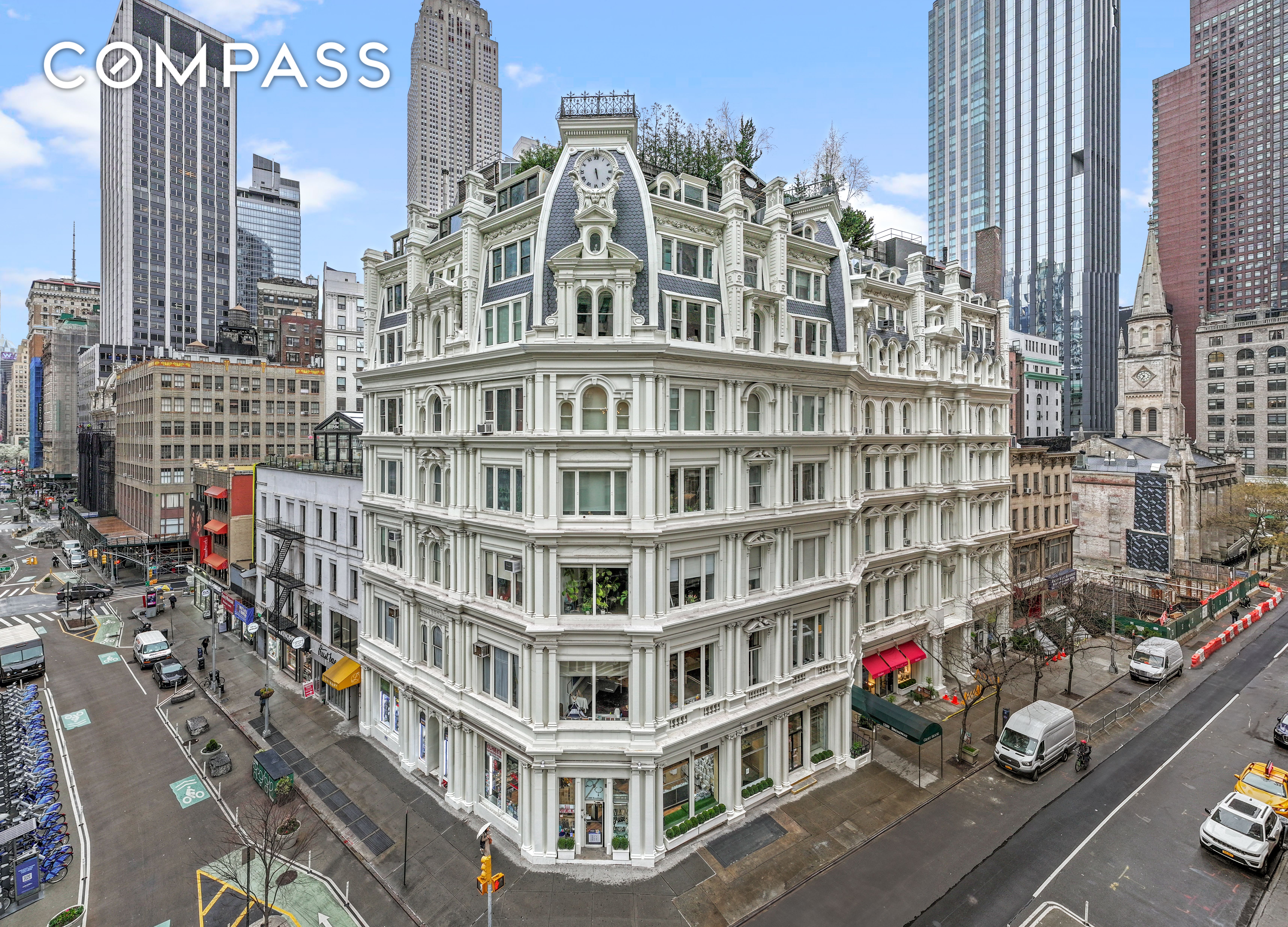 1200 Broadway Ph89, Nomad, Downtown, NYC - 5 Bedrooms  
4.5 Bathrooms  
14 Rooms - 