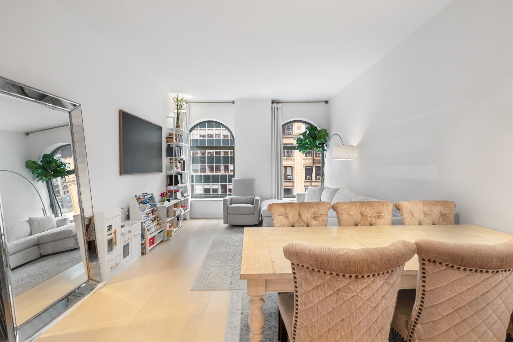 130 William #17F, New York City, NY, 10038