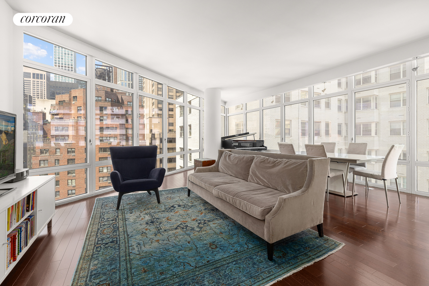 207 East 57th Street 15A, Sutton, Midtown East, NYC - 3 Bedrooms  
3 Bathrooms  
6 Rooms - 