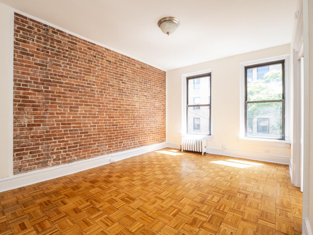 142 West 72nd Street 5-D, Lincoln Square, Upper West Side, NYC - 1 Bedrooms  
1 Bathrooms  
3 Rooms - 
